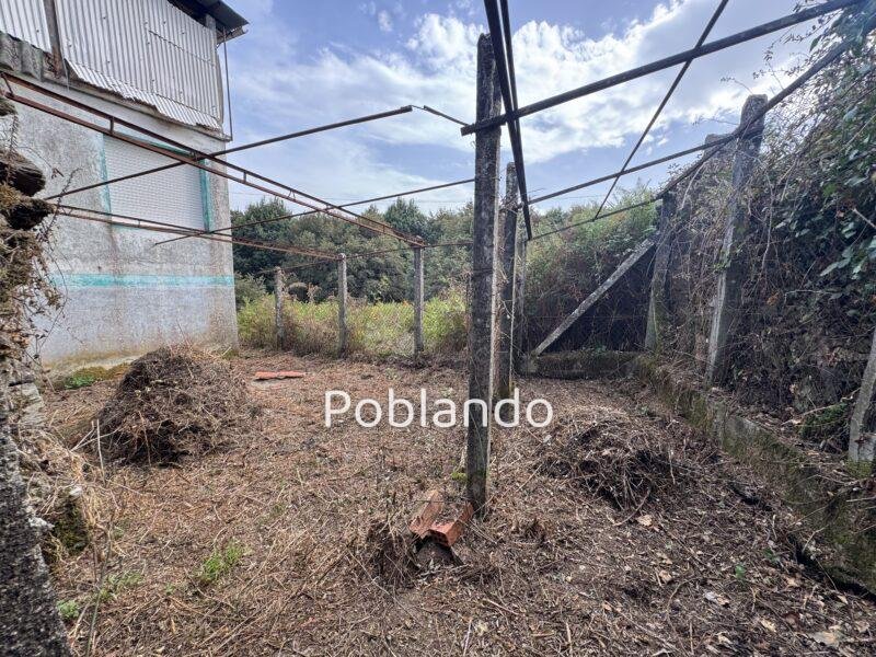 Casa de pueblo con solarium, patio y huerto